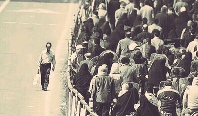 الكتابة بدم بارد